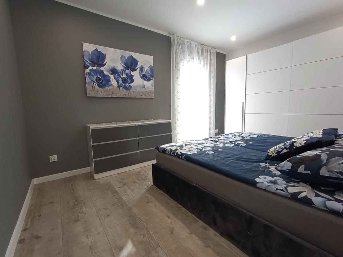 Apartament Przy Kopalni Srebra Tarnowskie Góry Esterno foto